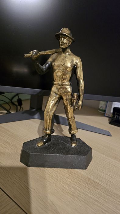 figurka Górnika mosiądz wys. 27cm barbórka