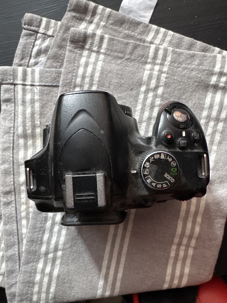 Nikon D3200. Może byc w zestawie z kit obiektywem