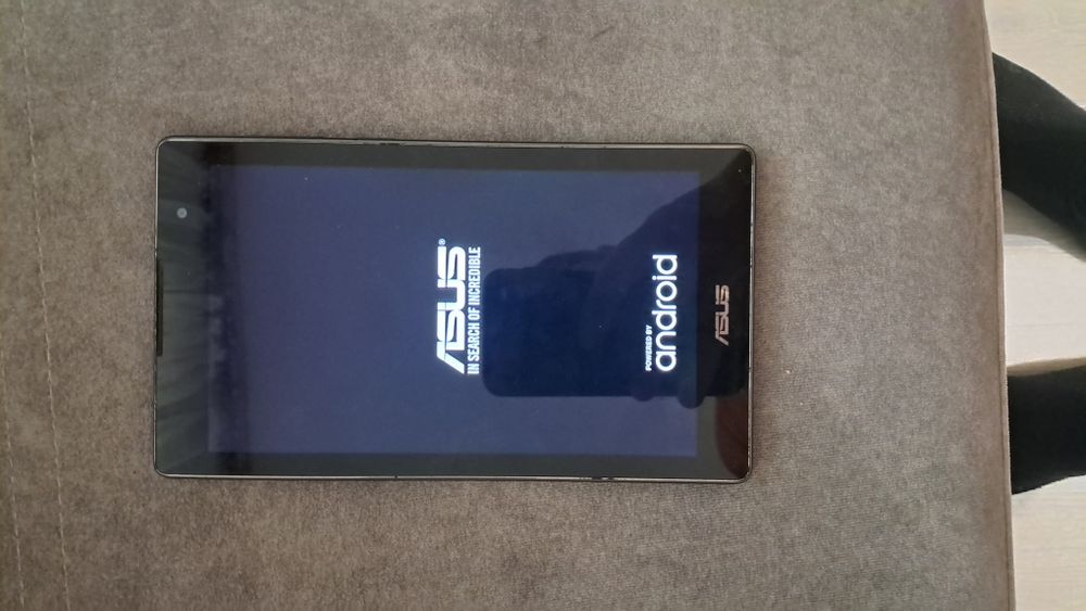 Продам планшет асус