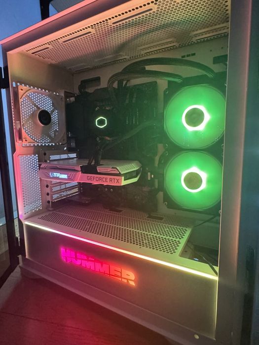 Pc gaming com Nvidia Geforce 3070 e I7 de decima geracao.