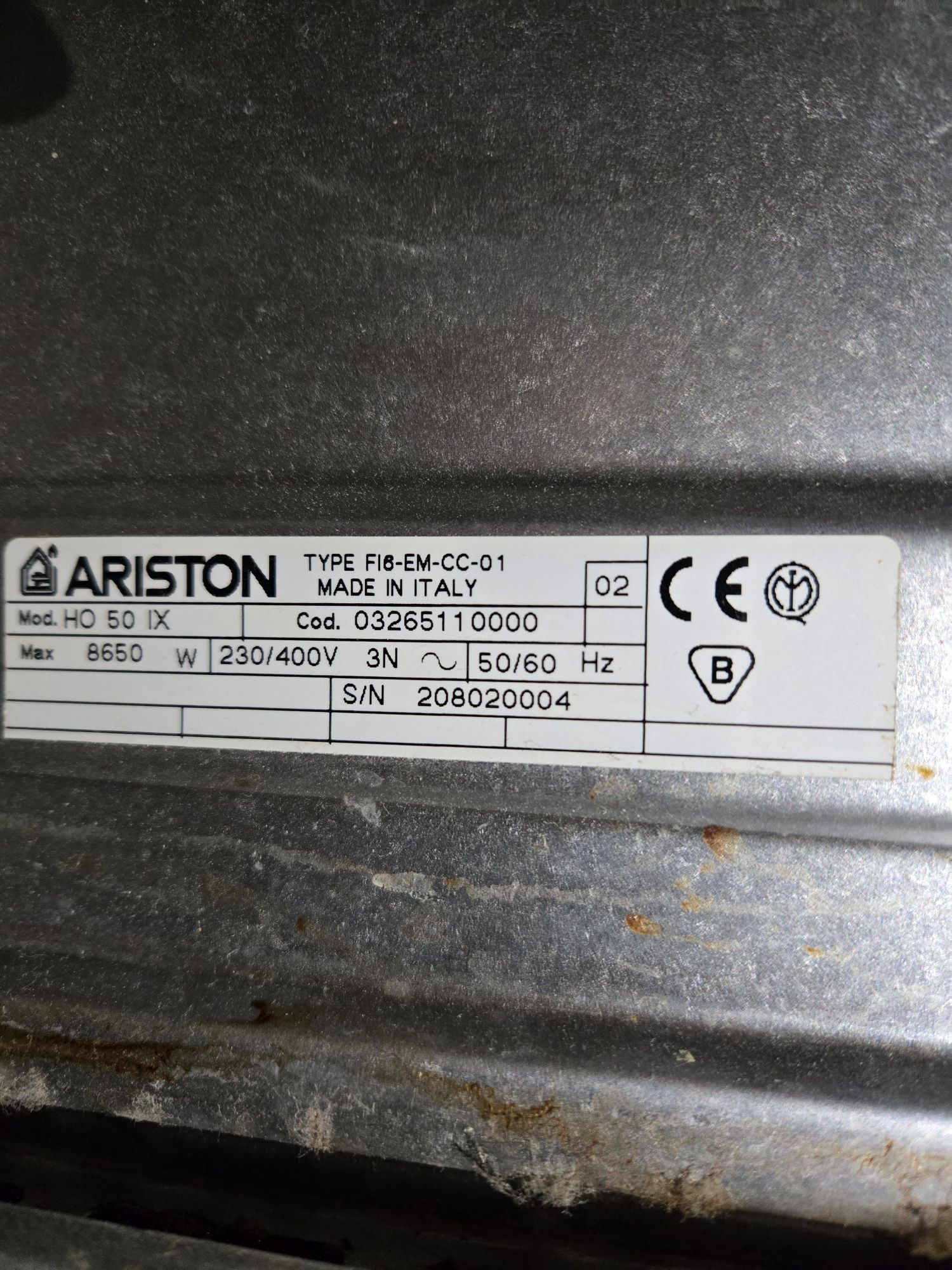 Комплект Духова шафа + варочна поверхня електричні Ariston