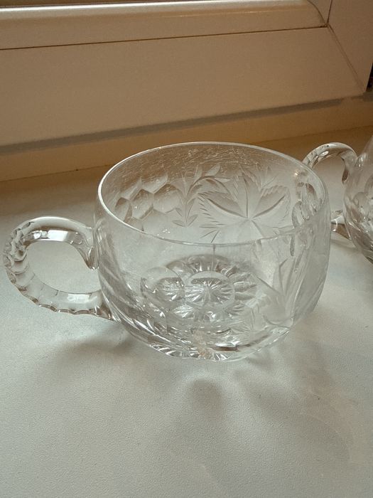 Kryształowa waza do pączu