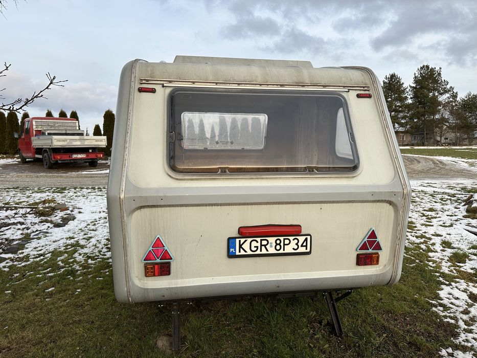 Przyczepa kempingowa ,, NIEWIADOW” N126
