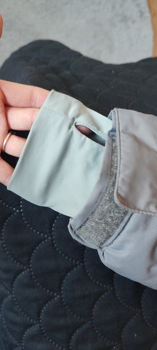 Kurtka narciarska z pasem przeciw śniegowym, kurtka zimowa