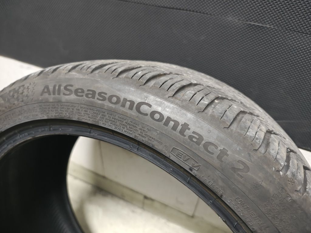 Opona Continental AllSeasonContact 2 245/40R19 Całoroczna 2023 Sztuka