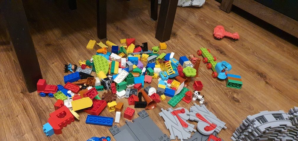 Lego Duplo 2 pociągi, dużo torów, i inne