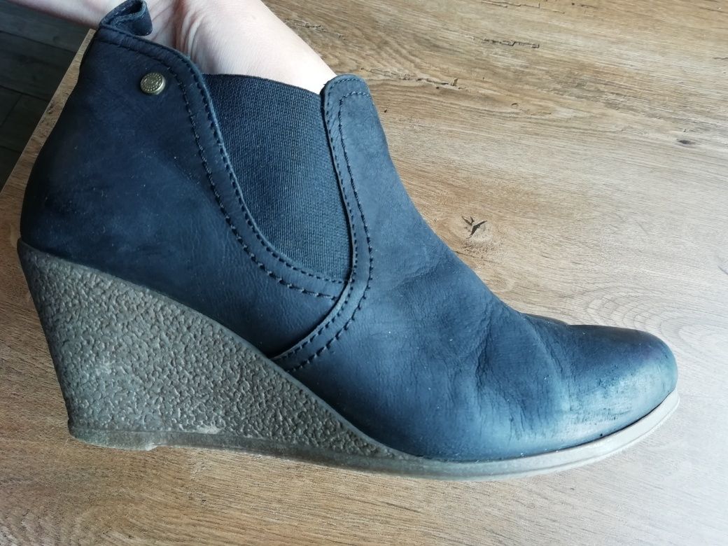 Botki damskie czarne rozmiar 38