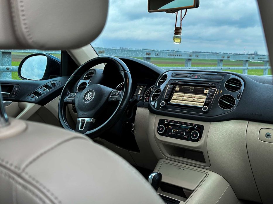 Volkswagen Tiguan WYPOŻYCZALNIA, WYNAJEM samochodu osobowego i busów