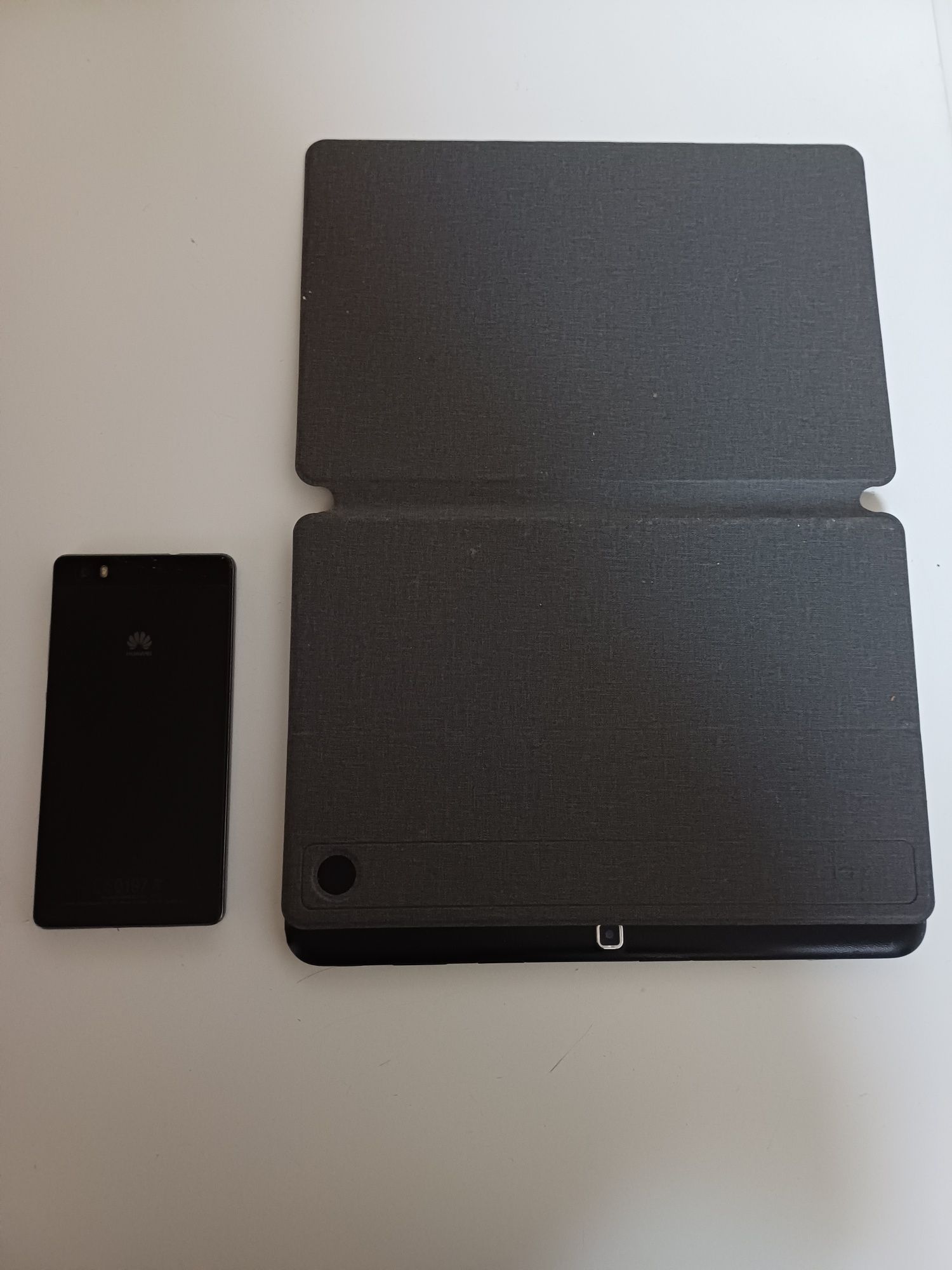 Tablet e telemóvel MEO