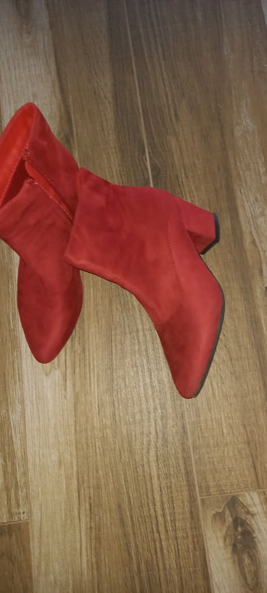 Krótkie kozaki rozmiar 38 wkładka 24cm