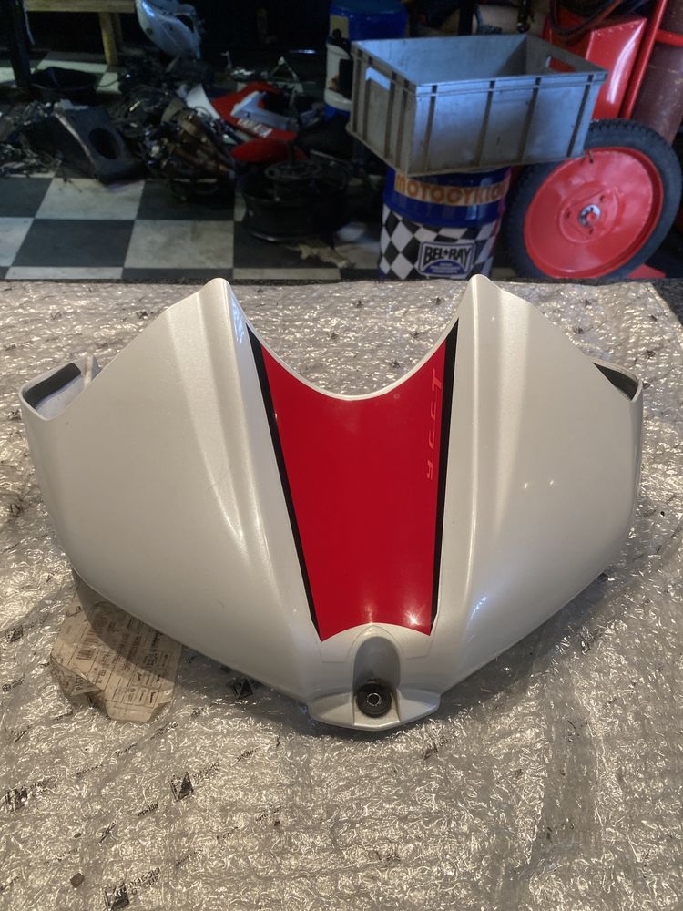 Yamaha R6 RJ11 Nakładka na Bak Osłona Baku 2006/2007 Owiewka N755