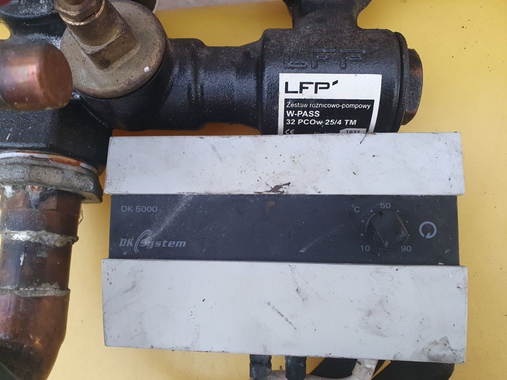 Pompa c.o z regulatorem