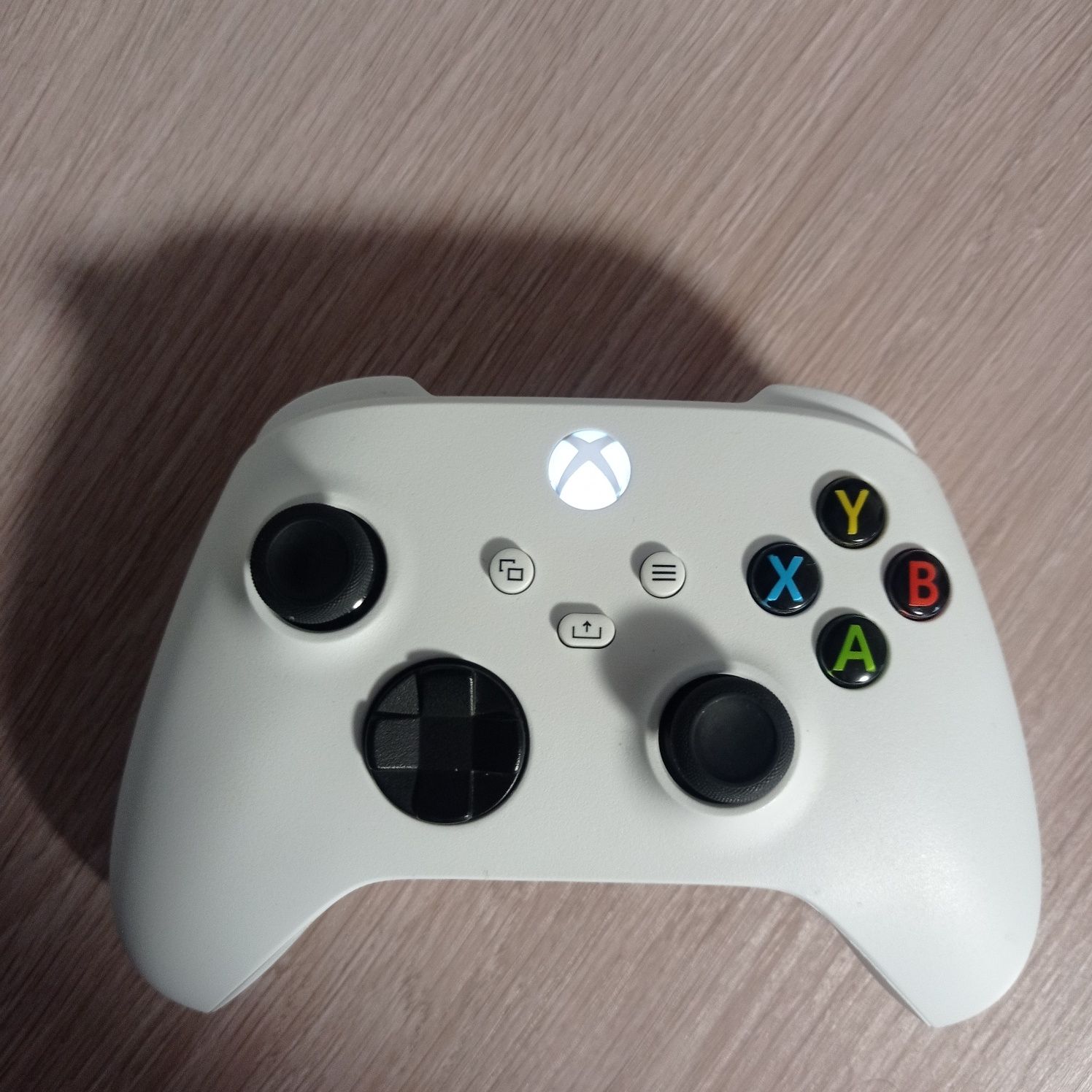 Xbox series S . Рік гарантії !