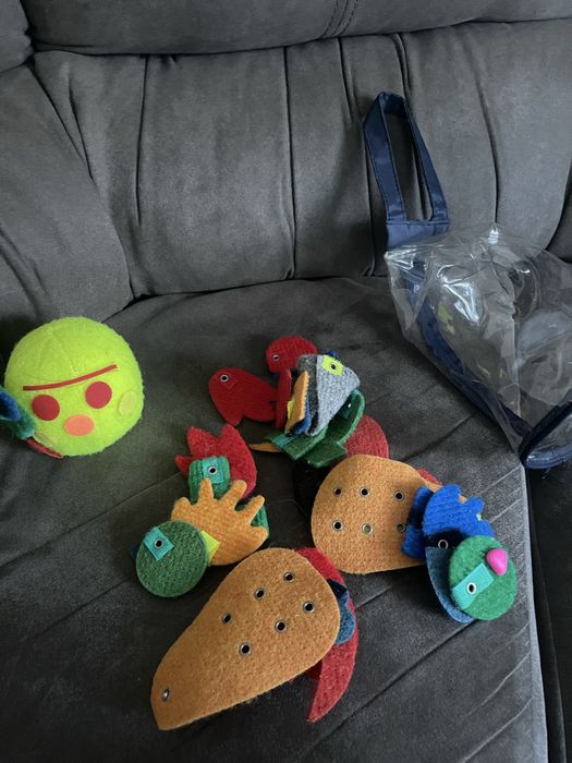 Продам іграшку на липучках,зроби папугу