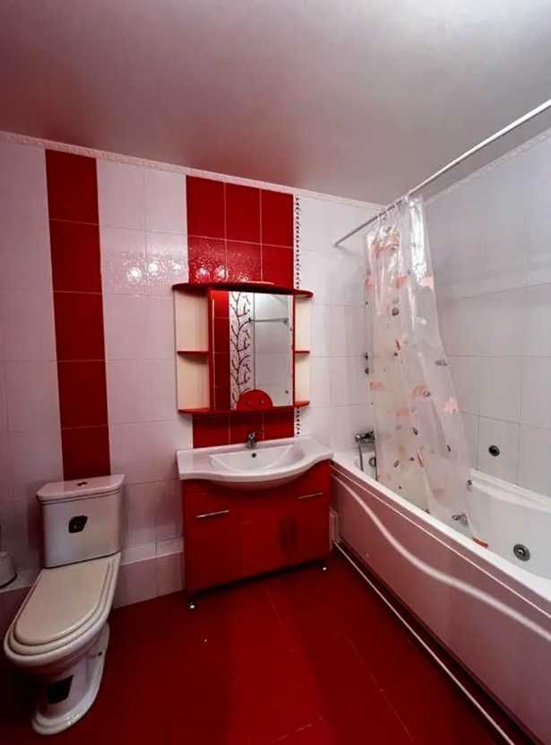 Продаж 2к. квартири. Срібнокыльська 1.