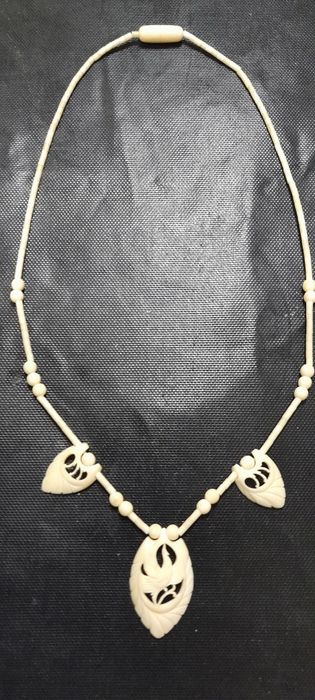 Кольє вінтажне, "Жар-птиця", кость натуральна.