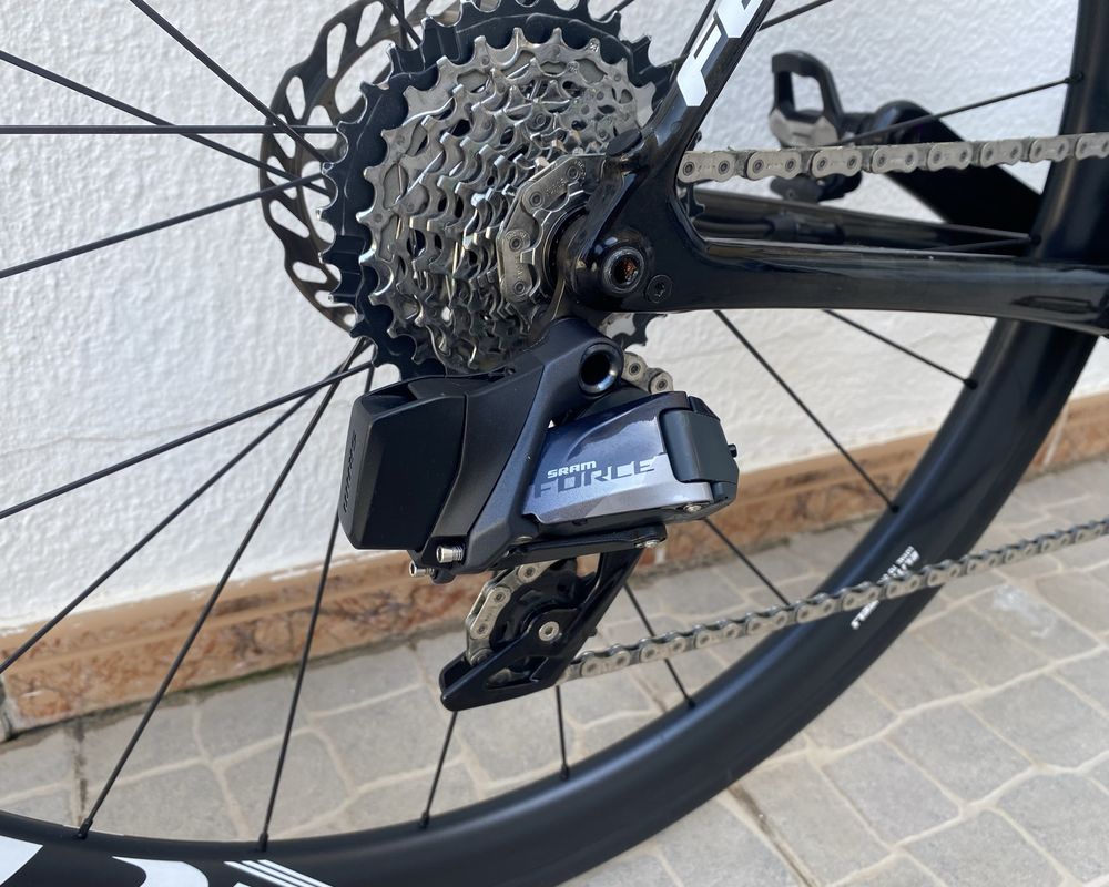 Bicicleta Disco Felt FR - Force AXS