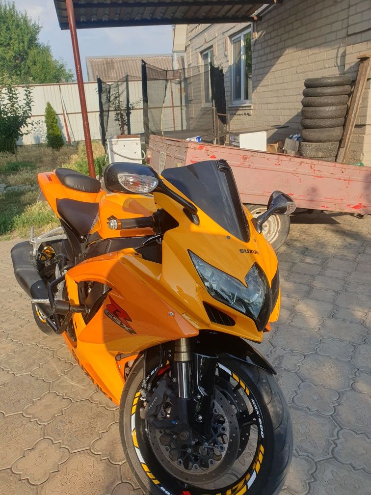 Мотоцикл Suzuki gsx-r 600