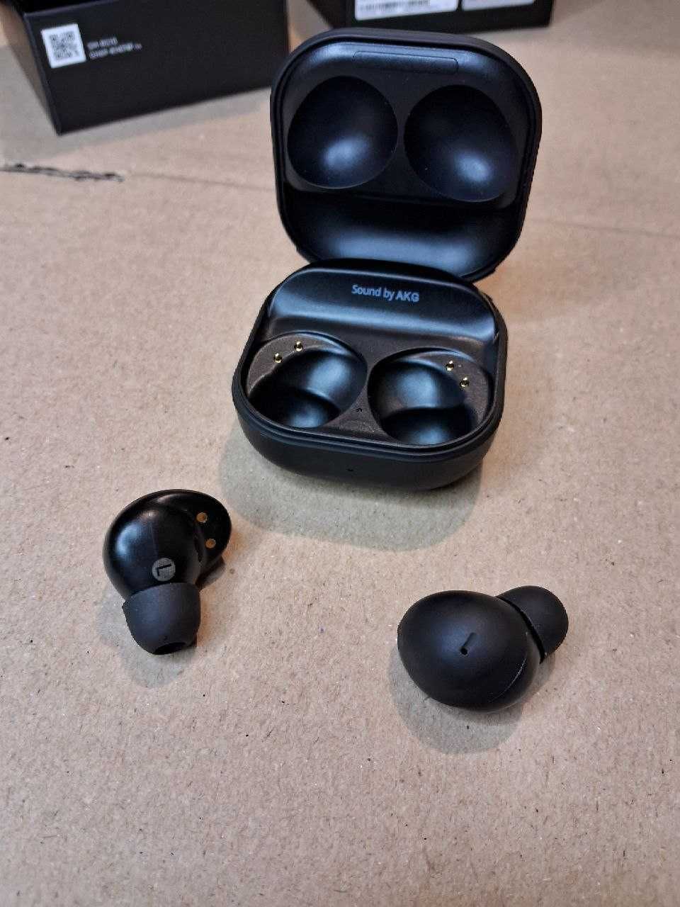 Безпровідні навушники Samsung Galaxy Buds 2 Pro