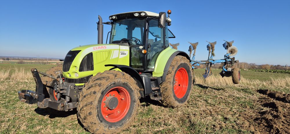 Claas Arion 640 CIS 2011r am. oś tuz nowe opony ładny 510 410 BRUTTO