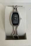 Zegarek damski Timex Classic T2J721 srebrna bransoleta półsztywna