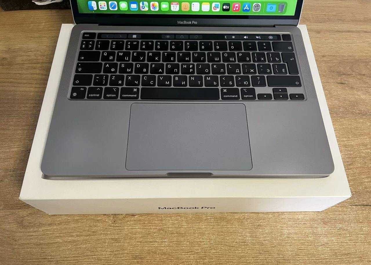 MacBook Pro 13 2020 M1 16 gb / 512 gb