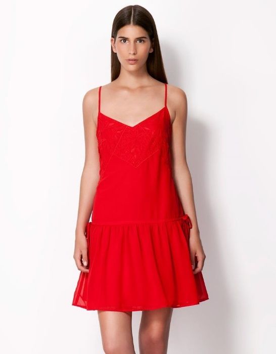 Bershka sukienka zwiewna lato czerwona haft 36 S