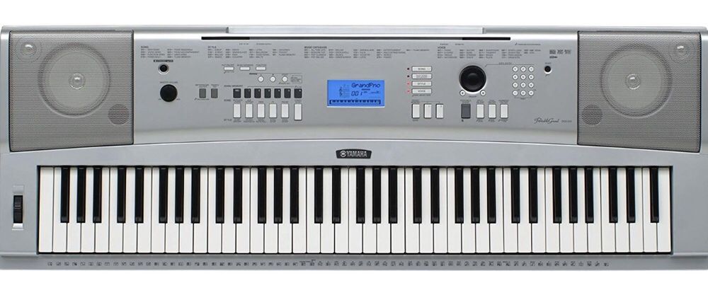 Teclado Yamaha Grand Piano dgx 230