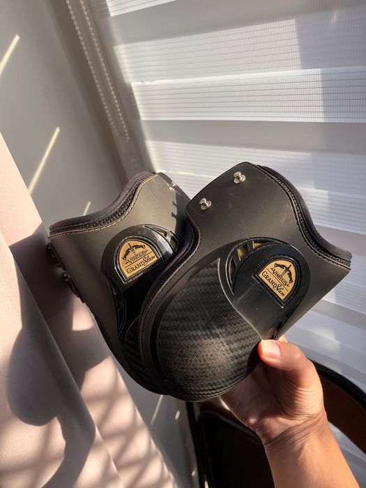 VEREDUS ochraniacze Grand Slam Carbon Komplet 4 szt rozmiar M.