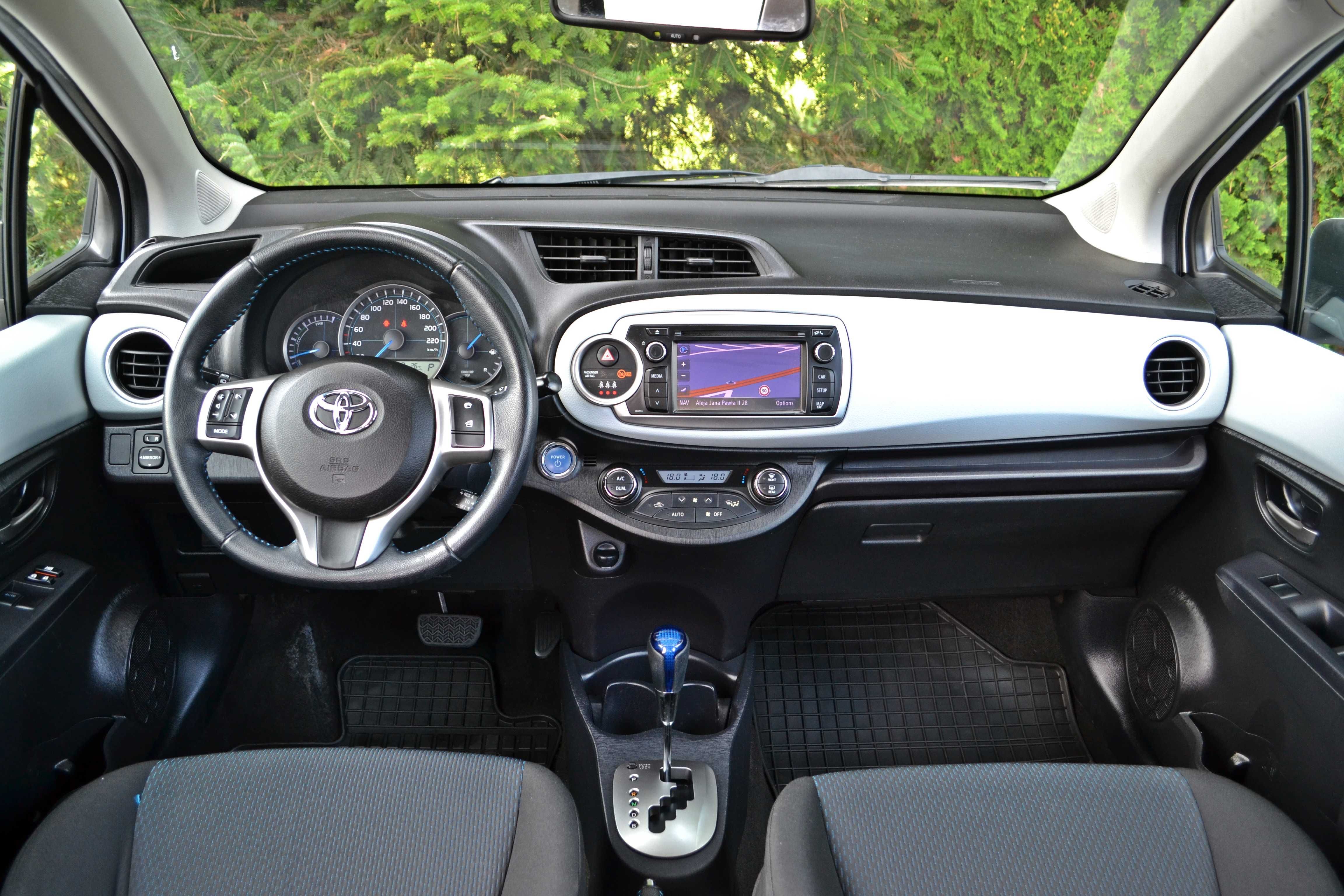 # Toyota Yaris III # 1.5 hybryda # 2013/2014 # automat #