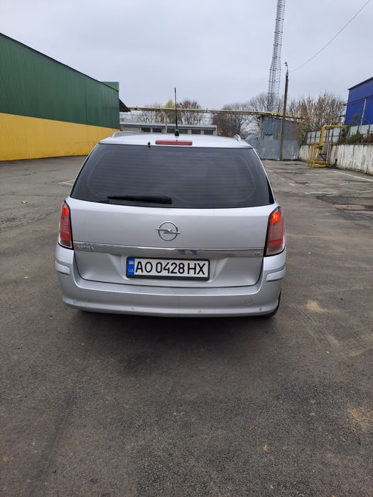 Опель Астра h на автоматі