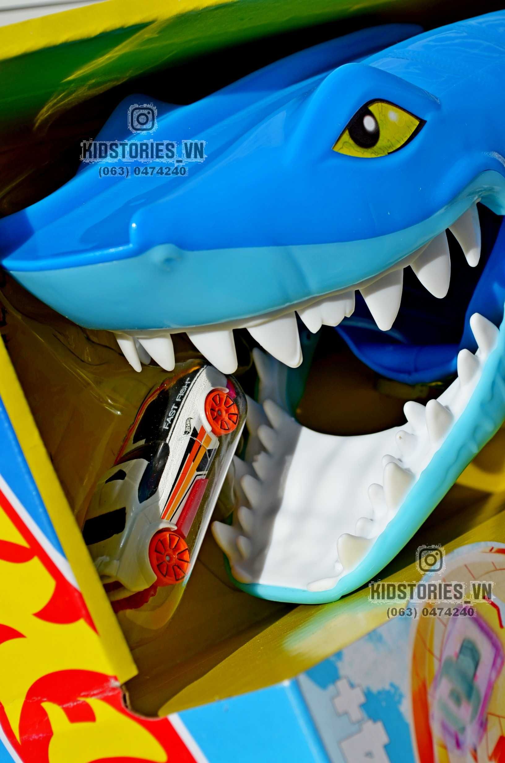 Трек Hot Wheels attacking shark escape акула Втеча від акули атака