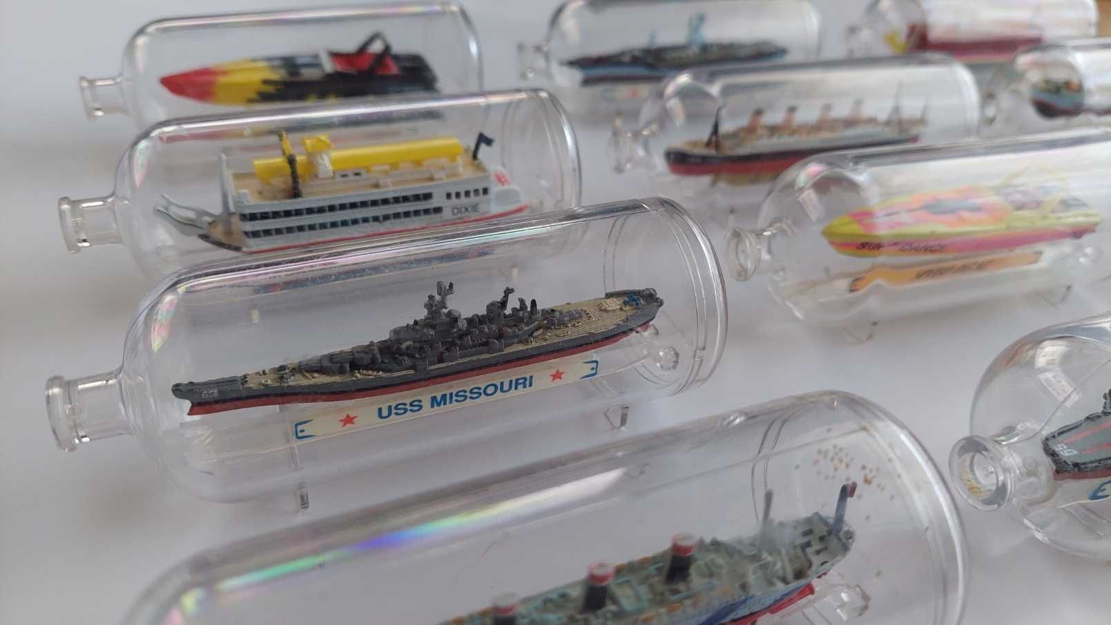 11 Barcos - Coleção Micro Machines Ship In A Bottle. Marca GALOOB