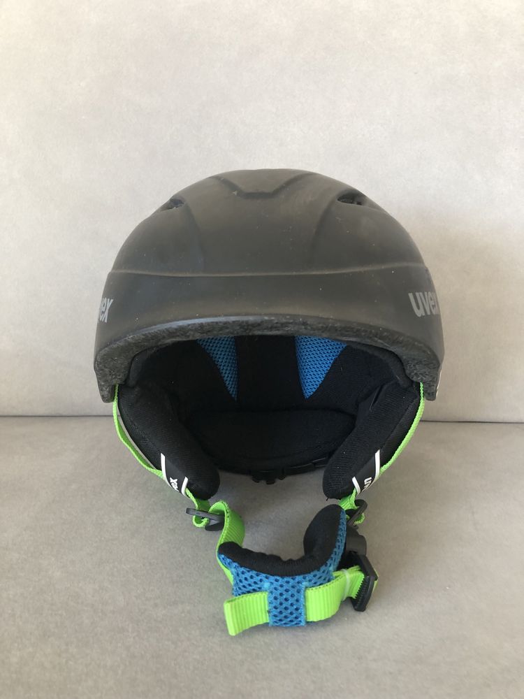 Kask narciarski UVEX