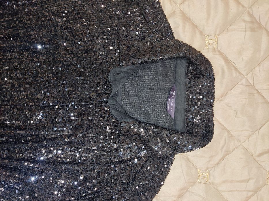 ошатна блуза сорочка в пайєтки marks and Spencer р 54 -56 наш англ 20