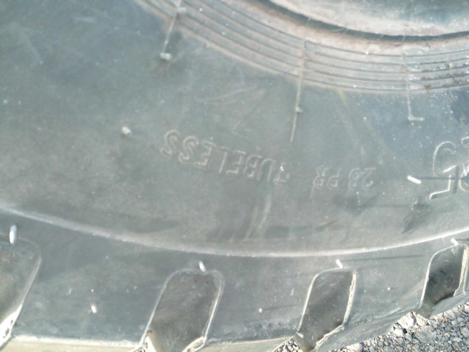 Opony przemysłowe 18.00-25 stomil pr28