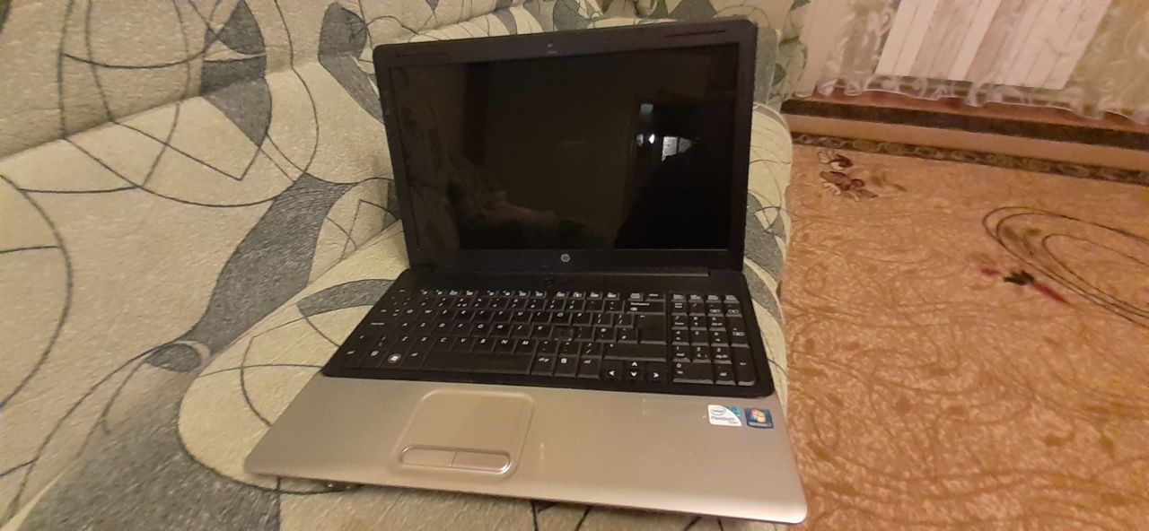 **Ноутбук HP G61**