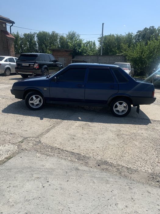 Продам ВАЗ 21099