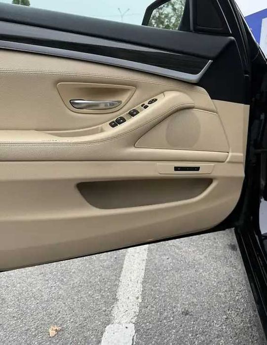 2013 BMW 5 F10 528