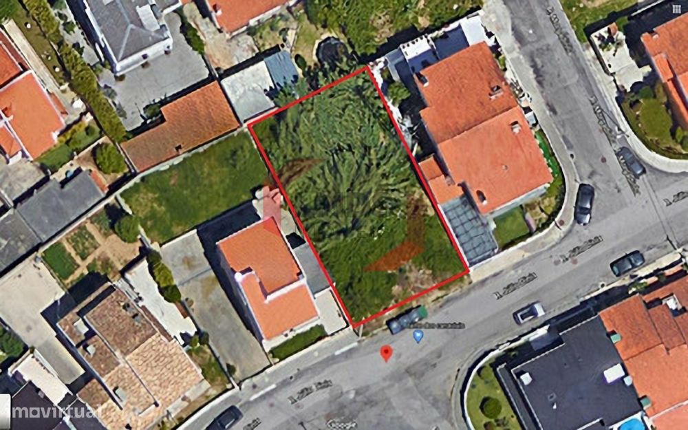 Lote de Terreno para venda- Grijó