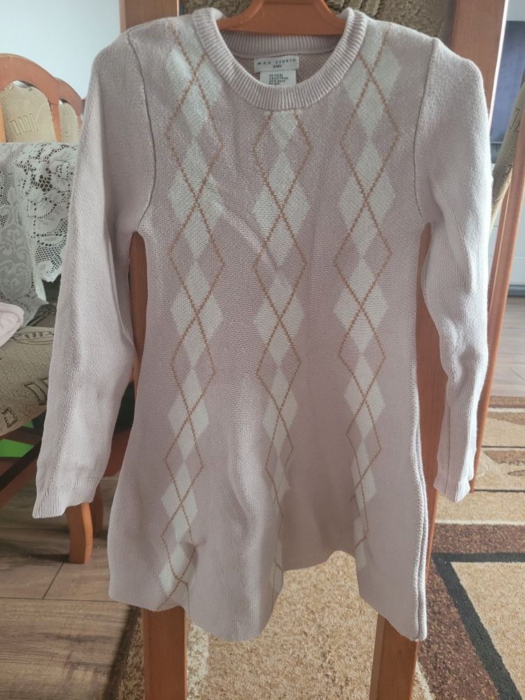 Nowa elegancka sukienka rozmiar 104