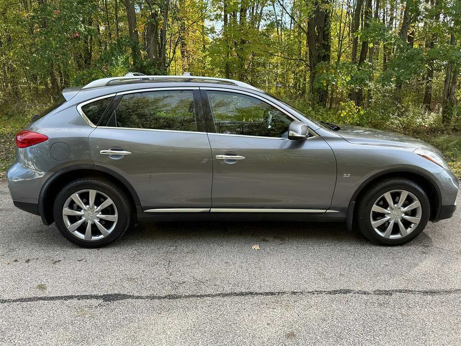 Infiniti QX50      2017