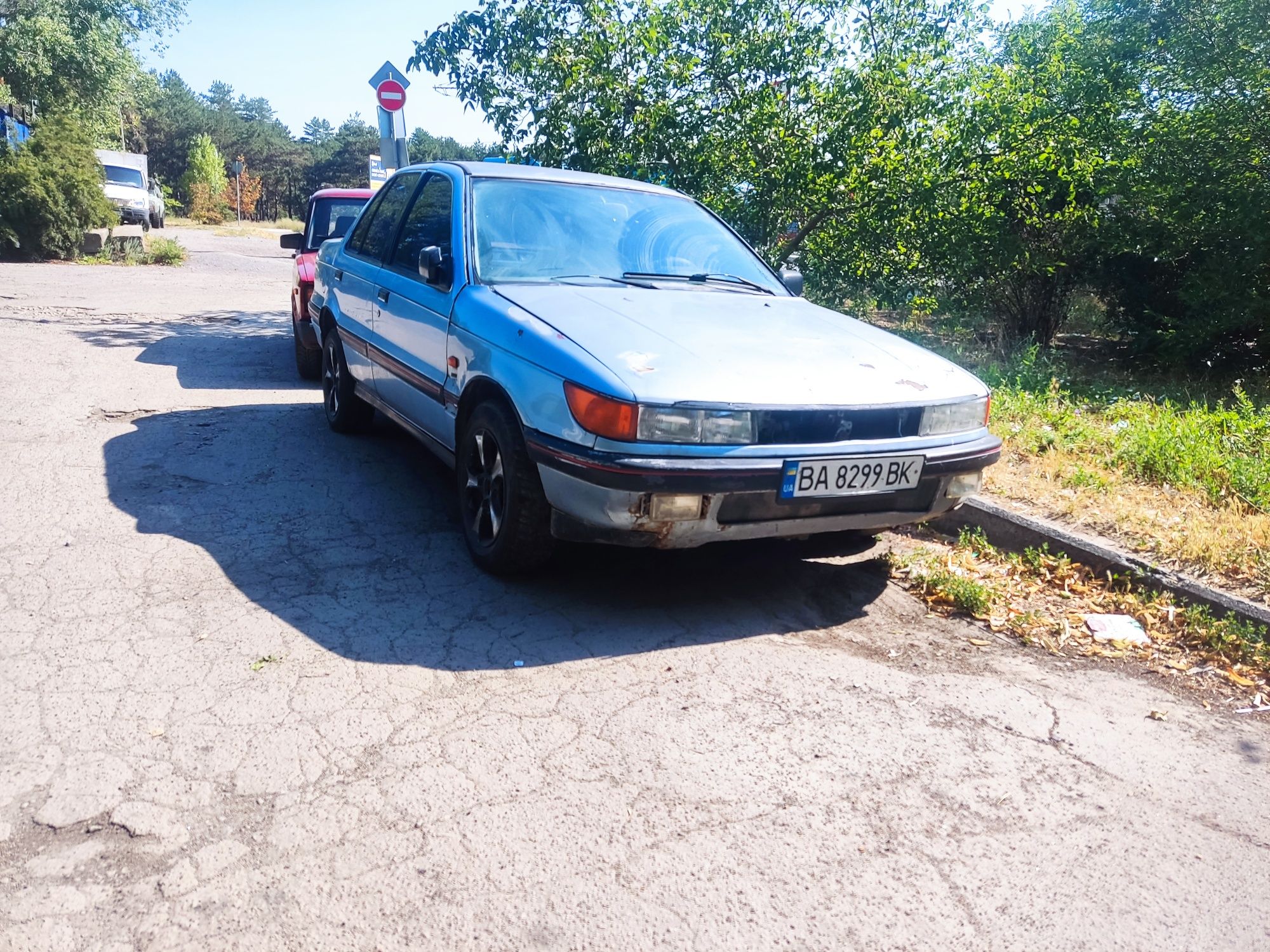 Mitsubishi lancer 4
