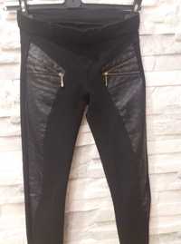 Czarne spodnie ze skórzaną wstawką rozmiar XS