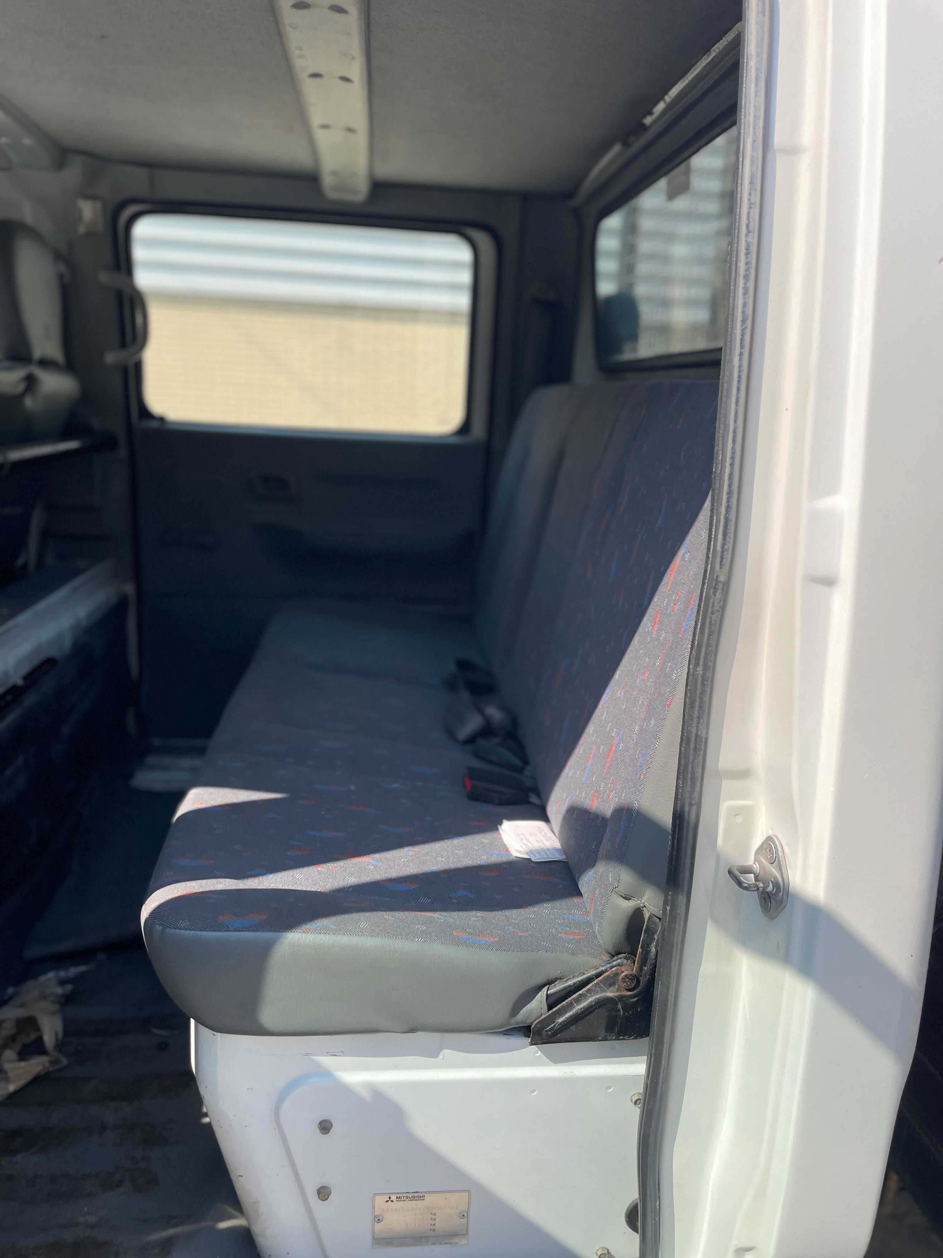 Mitsubishi cantar cabine dupla