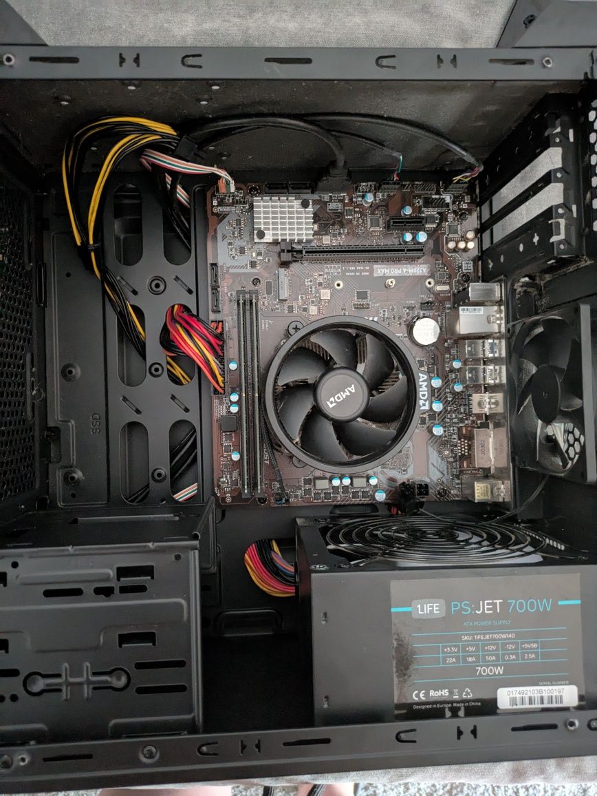 PC Ryzen 5 2600 | 16GB RAM | Sem gráfica/SSD