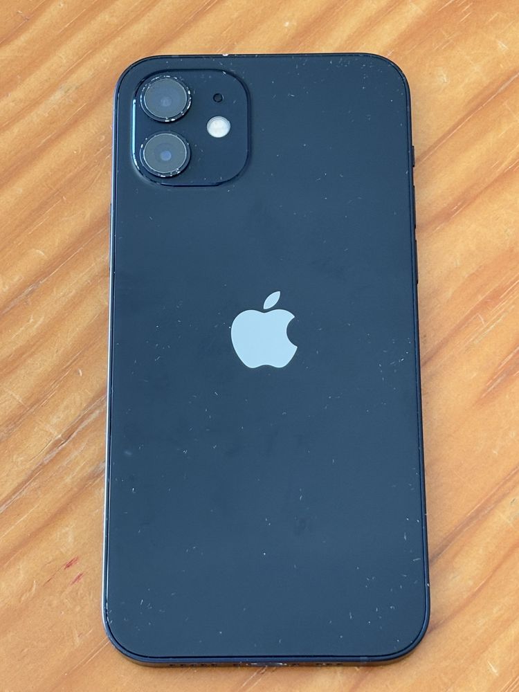 IPhone 12 64 gb.