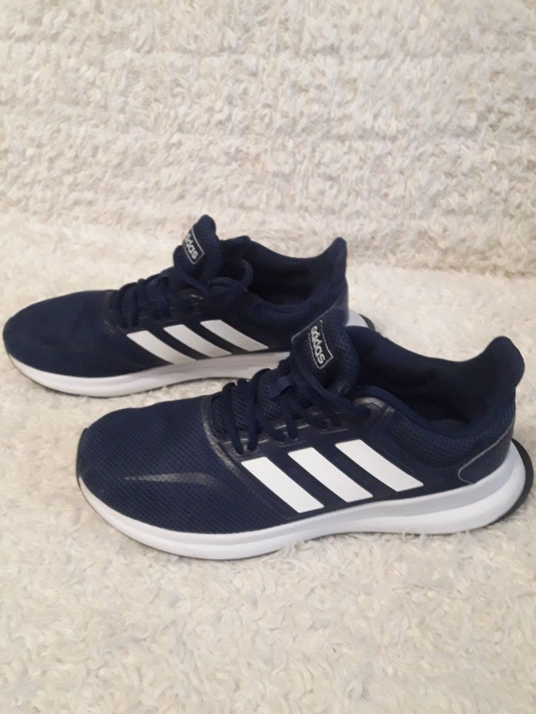 Обувь adidas бу 41 размер