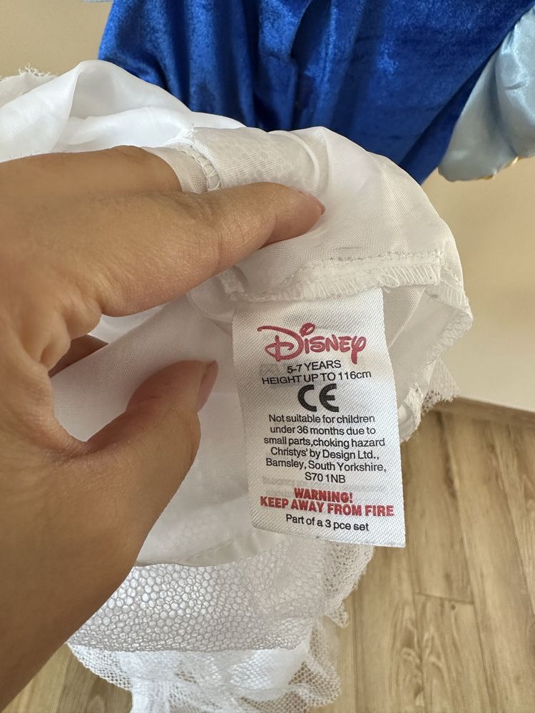 Strój przebranie na bal przebierańców Disney 116 cm królewna Śnieżka