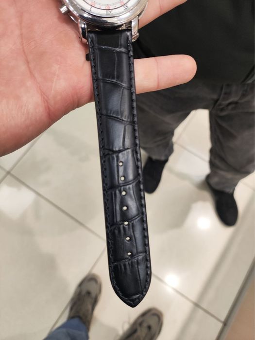 Шкіряний ремінець для годинника